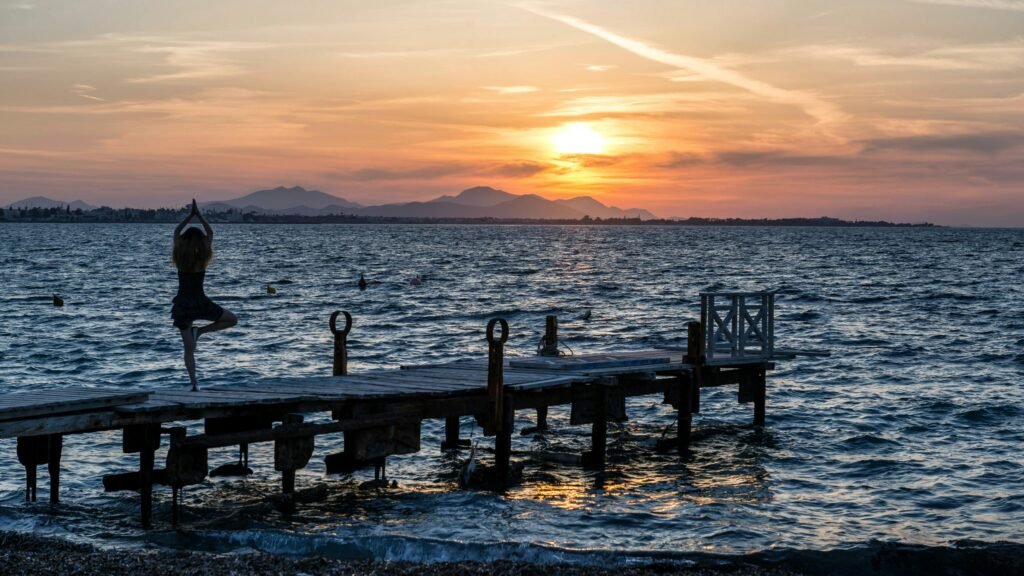 Detox wellnes travel 2025.